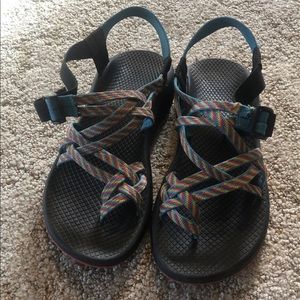 rainbow chacos